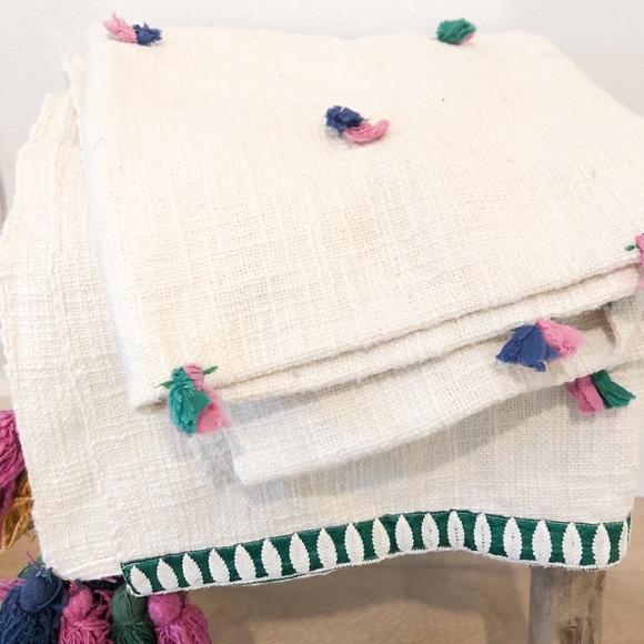 Anthropologie Other - Anthropologie throw